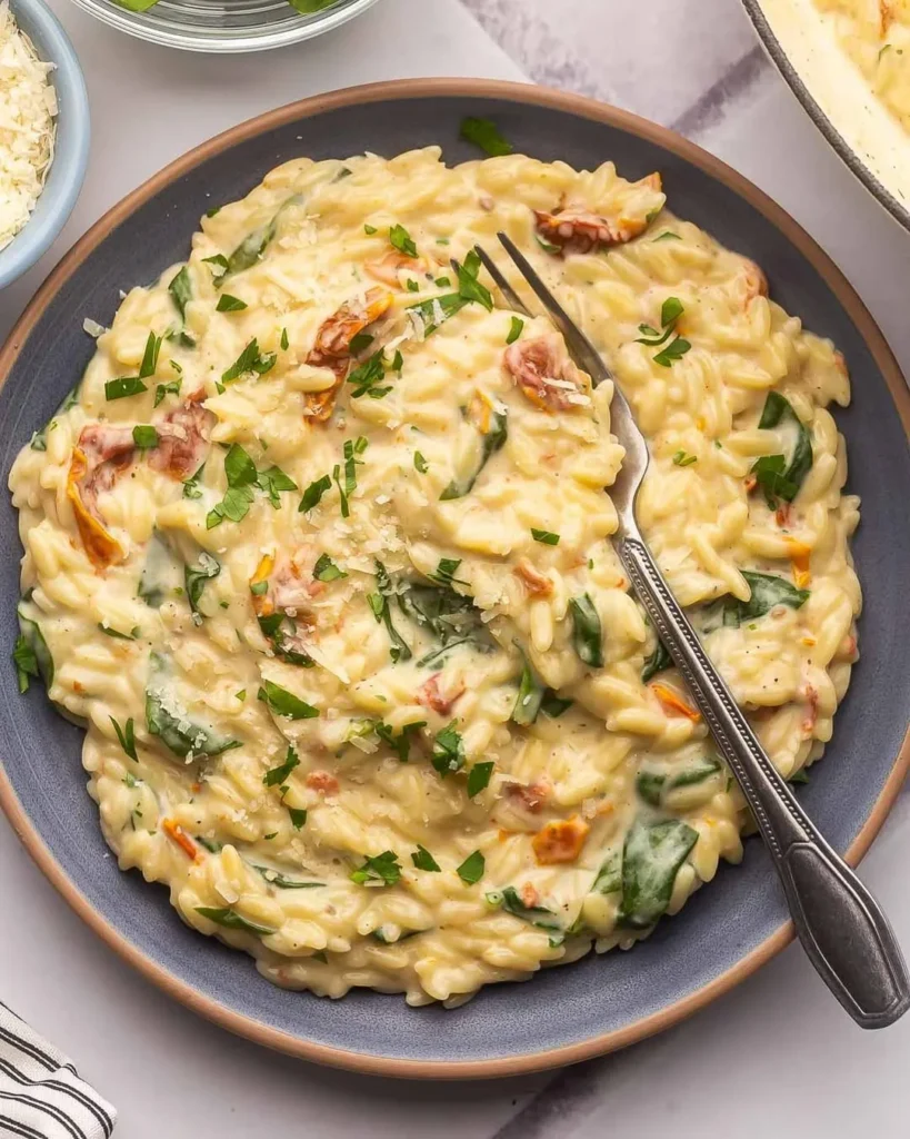 Spinach and Parmesan Orzo Recipe (Creamy, Quick & One-Pot Easy) 2 keep 27